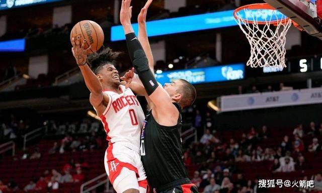 差距依然明 差距依然明