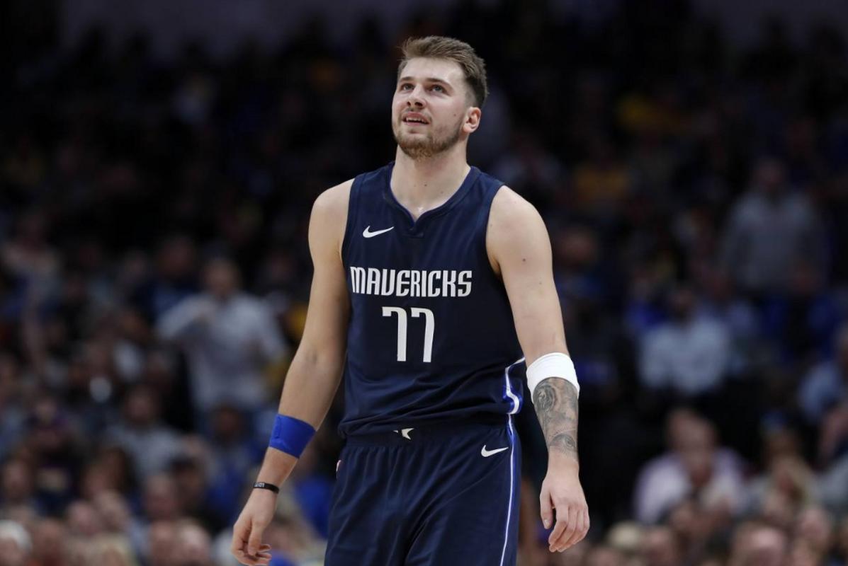 避免情绪波 避免情绪波