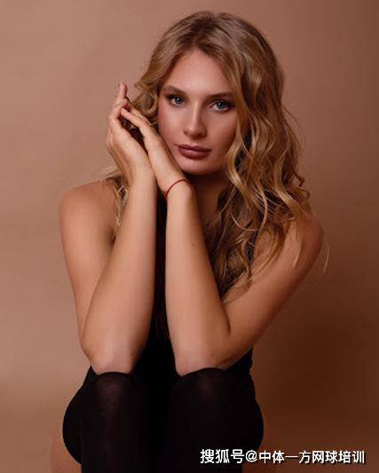 型边路球员 型边路球员