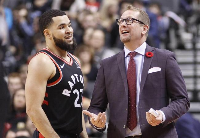 中路失误成 中路失误成